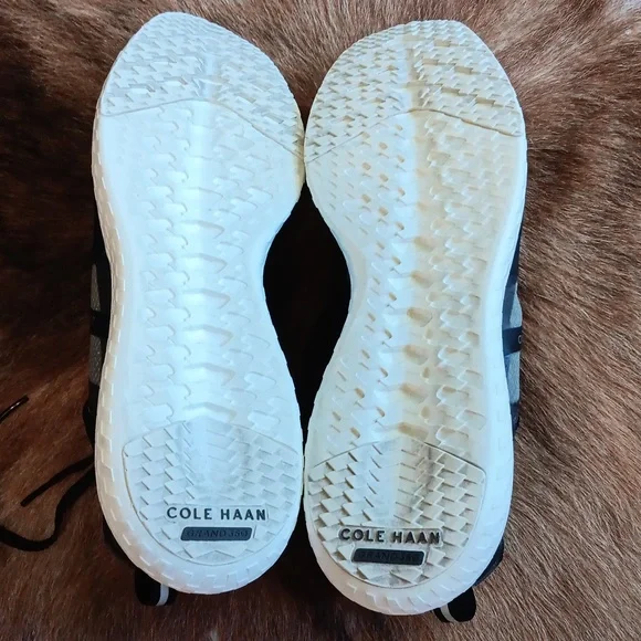 Cole Haan Zerogrand Outpace running shoes - Picture 5 of 8